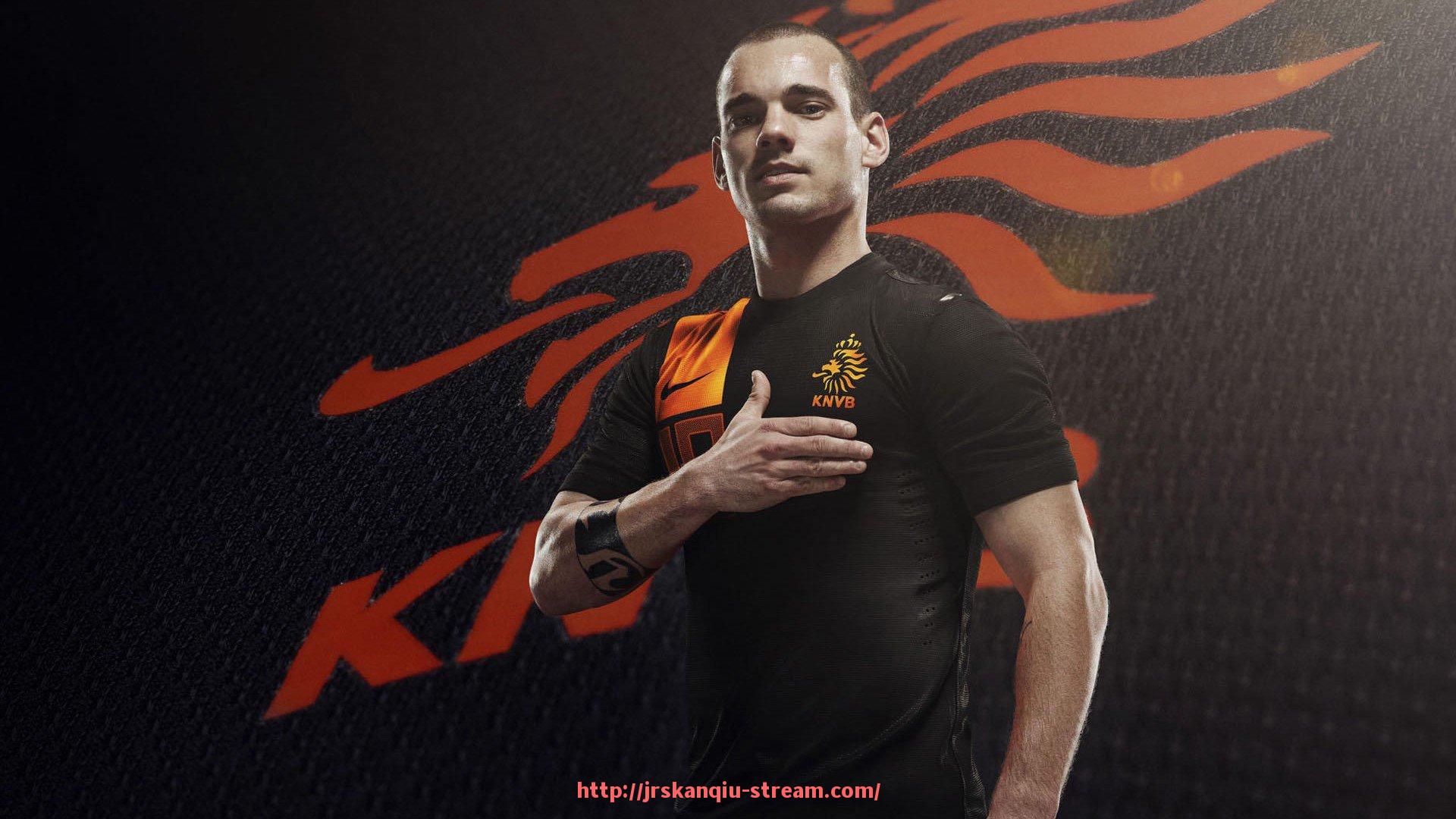 JRS低调看球-健身器材练肩膀的正确方法及其在体育运动中的重要作用