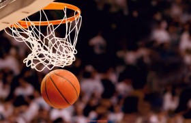 JRS低调看球-2024年NBA新赛季揭幕战安排是否体现联盟商业优先导向