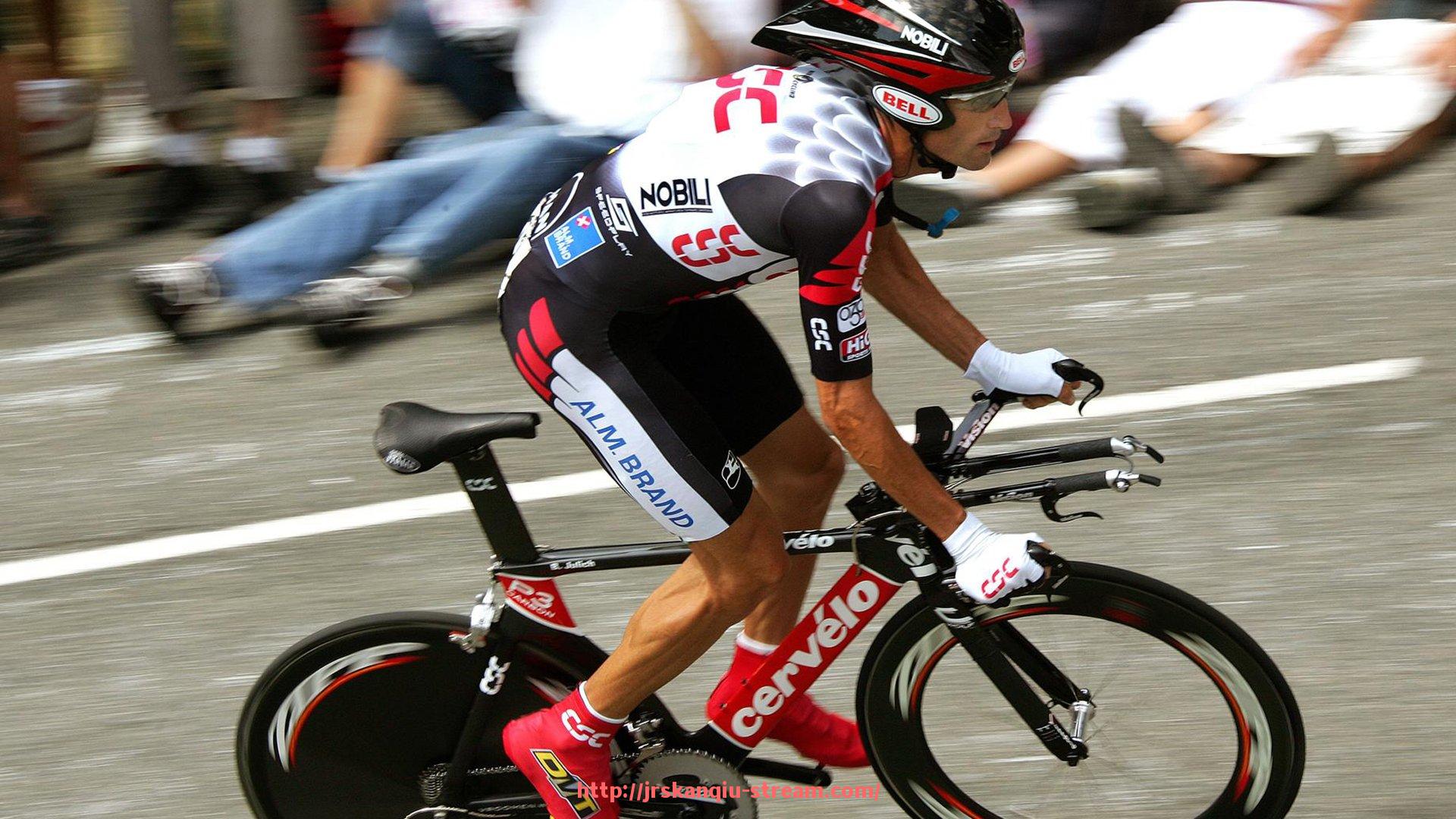 JRS低调看球-拜仁世俱杯球迷互动动态全球支持者如何为球队助威